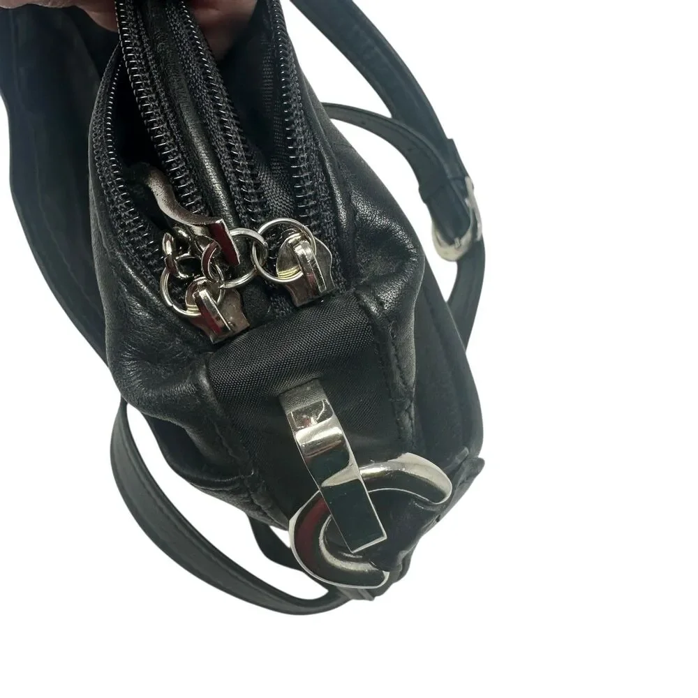 Tignanello Black Soft Leather Crossbody Purse Pocketbook‎ Pockets